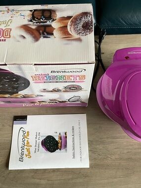 Brentwood Mini Beignets Donut Maker in Purple